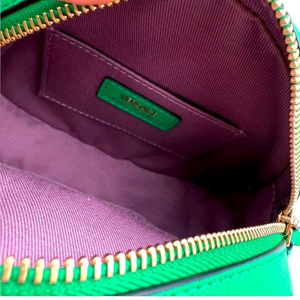 ❌SOLD❌Versace La Medusa Green Disco Round Camera Bag - NWT - Picture 8 of 12